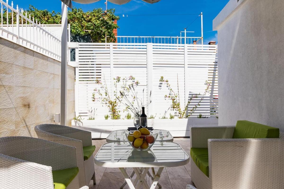 Gridolina Apartment Pula Exterior photo